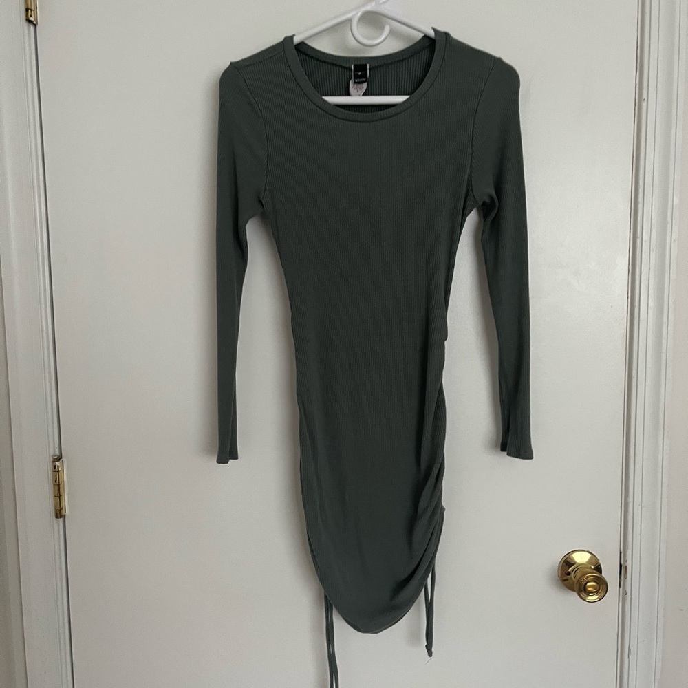 Green ruched sweater dress by Windsor size Medium